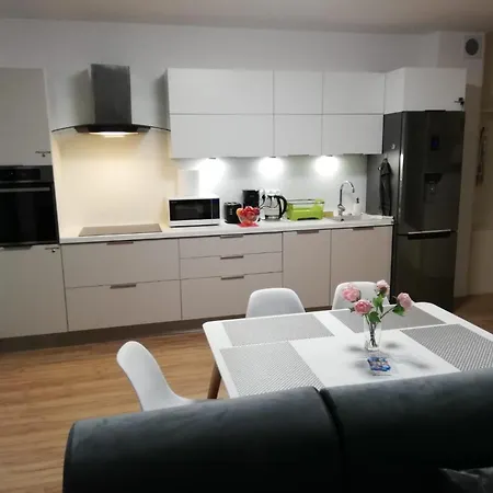 Good To Sea You Polanki Kolobrzeg, Apartament Z Garazem Exterior photo